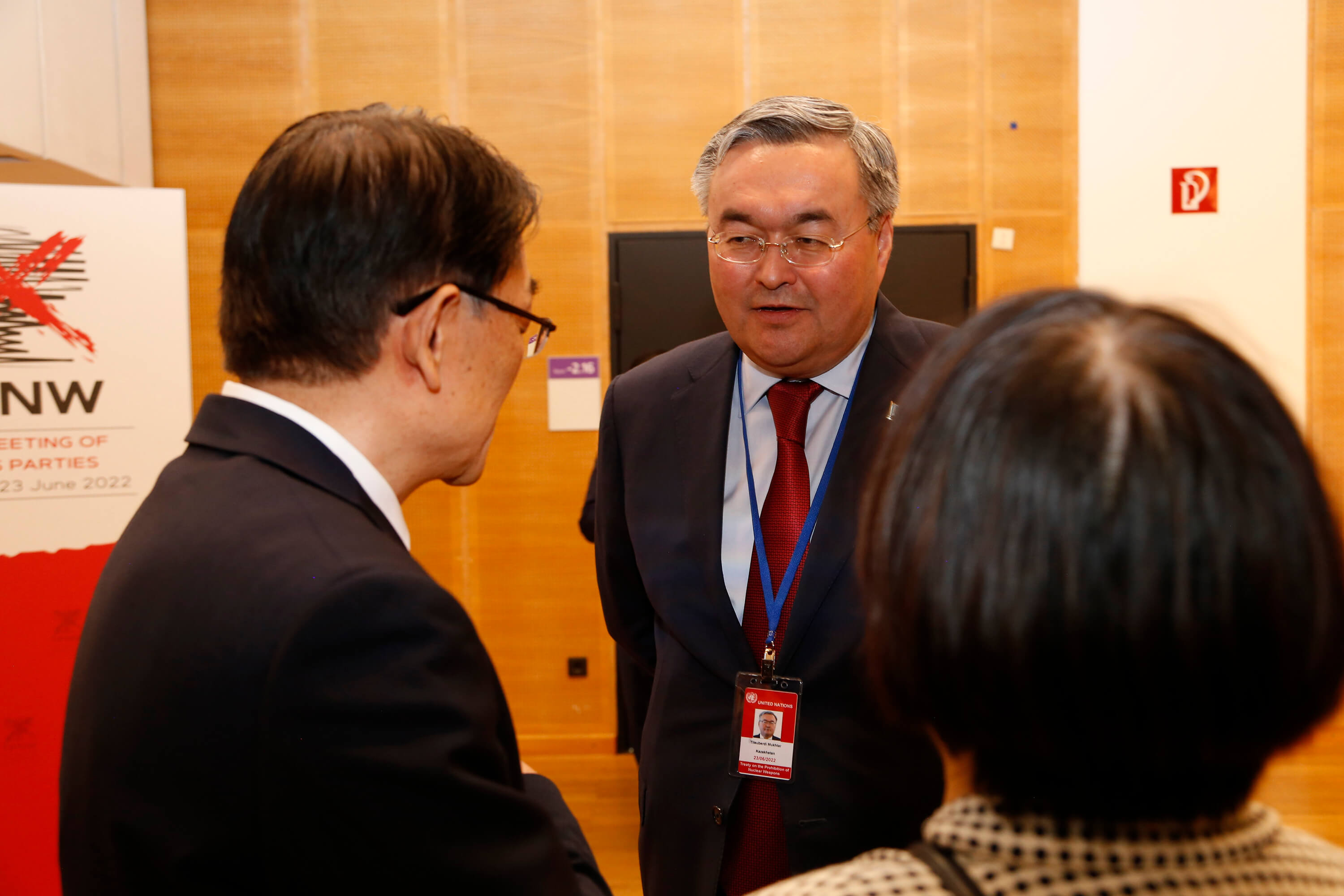 Встреча представителя Сока Гаккай с Министром иностранных дел Казахстана Мухтаром Тлеуберди